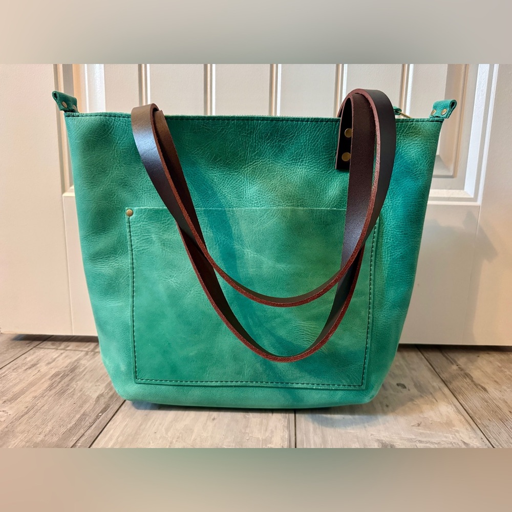 Portland Leather Goods REEF Unicorn Medium Zip Tote - NEW